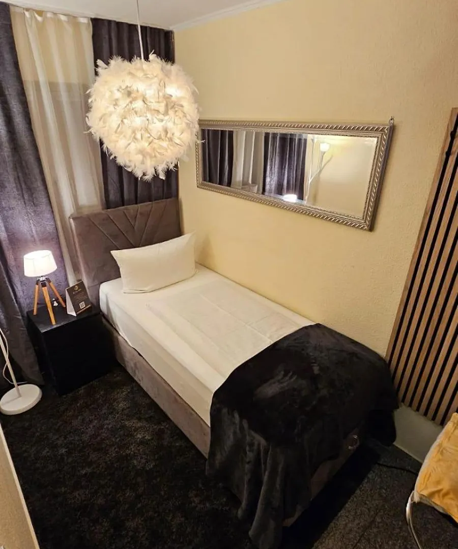 ***  The Soho Altstadt Hotel Dusseldorf Germany